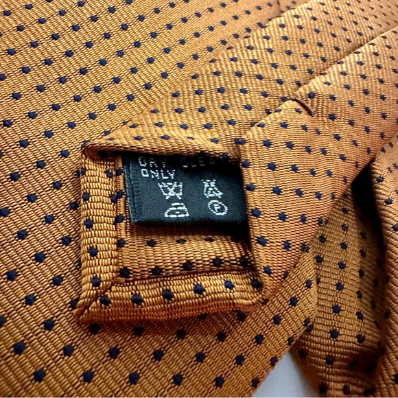 🥂SOLD🥂Untipped Creazoni TUCCI Firenze Modern Classic Silk Dotted Tie, 3.75” - Picture 4 of 6